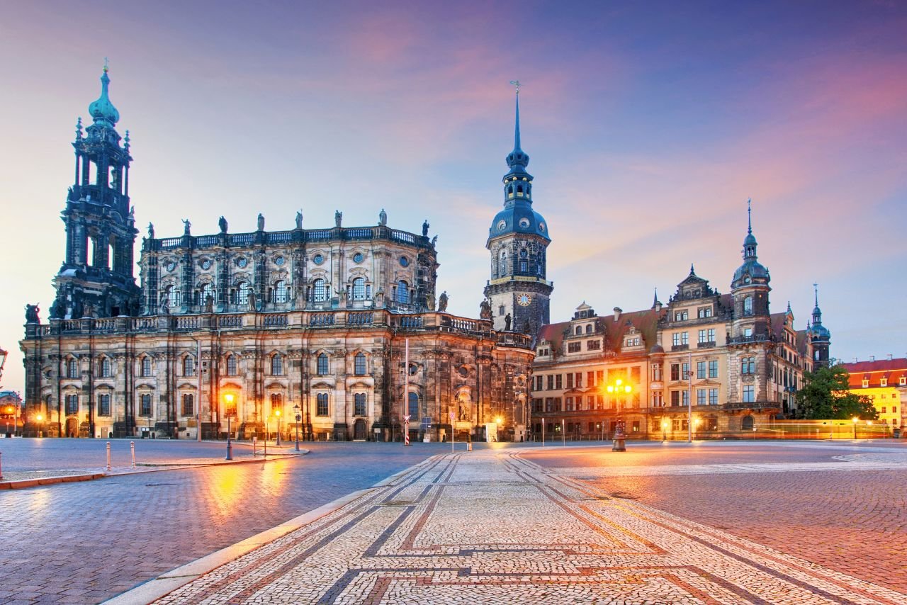 Europe – 5 Night 6 Days